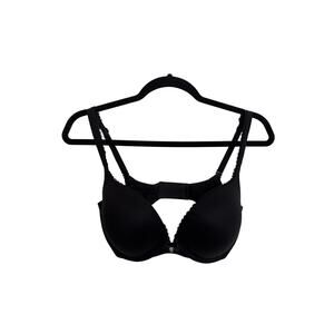 Victoria's Secret Body by Victoria Push-Up Bra Size 34DD Black Underwire
